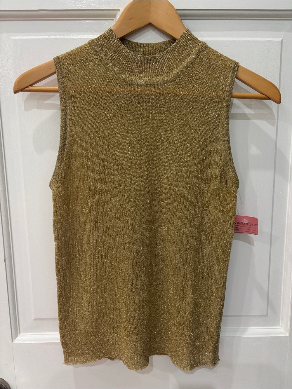 MISS GVA Gold Glitter Metallic Knit Sleeveless Mock Neck Top Medium